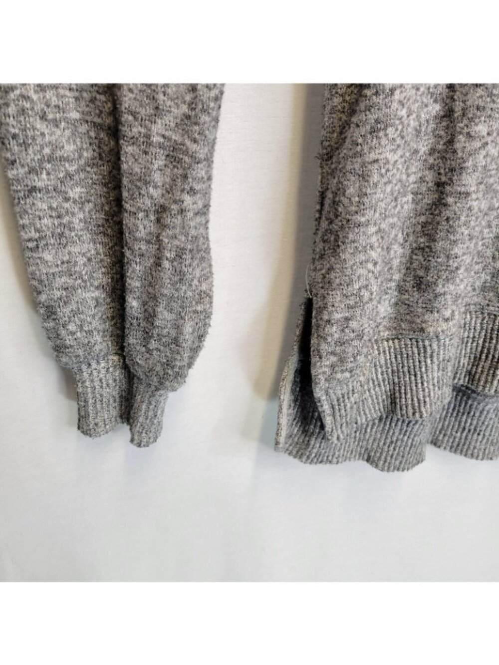 Anthropologie Saturday Sunday Women's XS Pullover Sweater Tunic Oversized Gray - Picture 4 of 6